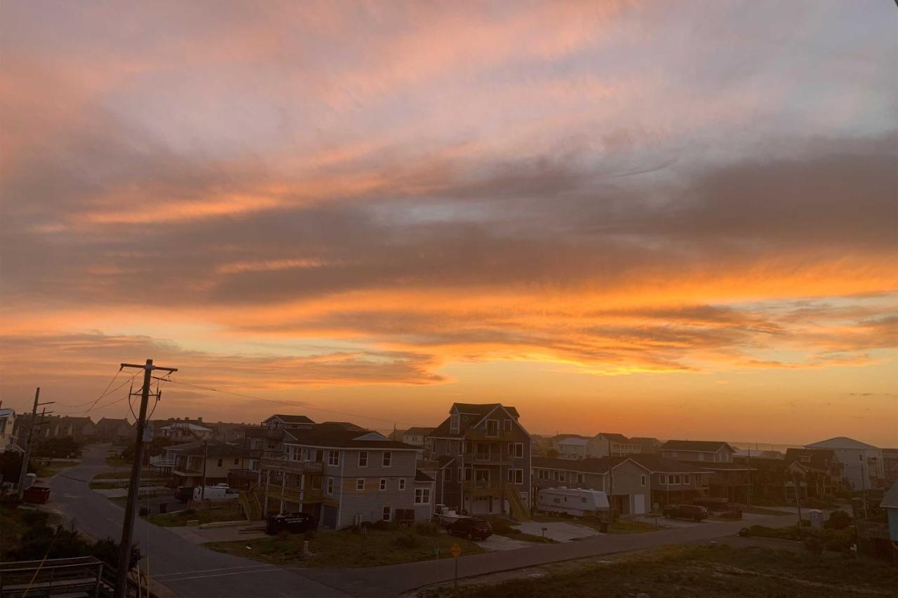 Beachfront Oasis With 2 Large Decks, Bbq And Views! Topsail Beach Eksteriør bilde
